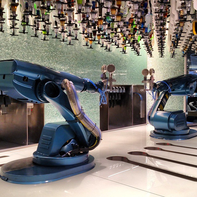Say hello to my little friends...aka My new favorite bartenders at the Bionic Bar - @royalcaribbean
